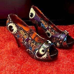 Iron Fist Women's Platform Heels Size 10 Purple Graphic Peep Toe Stiletto